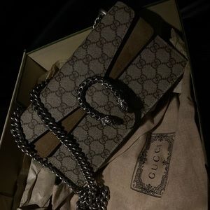 Gucci Dionysus Shoulder Bag